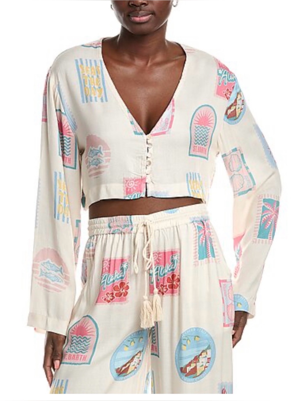 Vintage Havana Printed Crepe Long Sleeve crop top Blouse • NWT • Women’s large